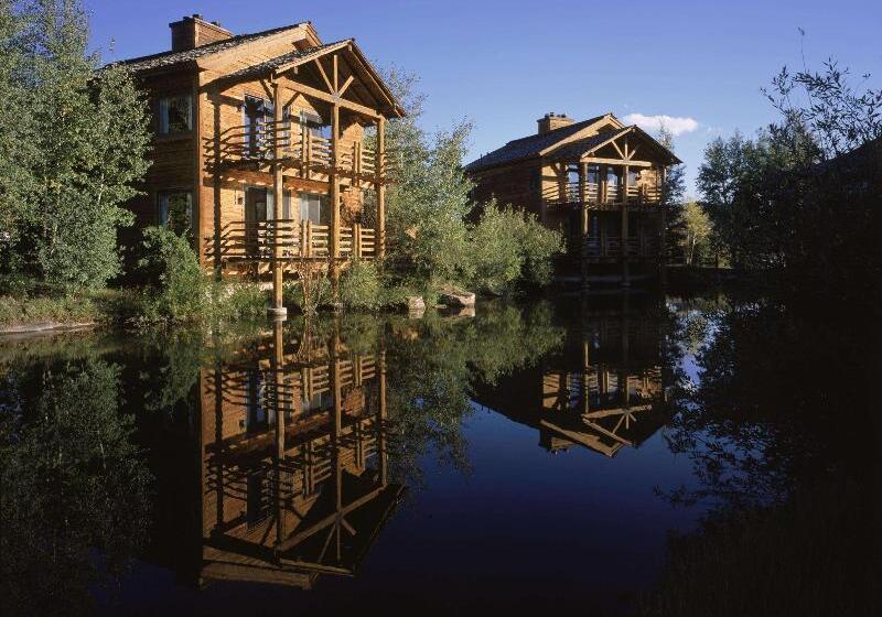 Отель Spring Creek Ranch