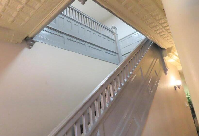 St Charles Hotel Downtown Hudson