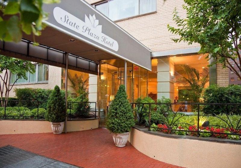 Отель State Plaza