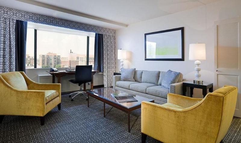 Отель State Plaza