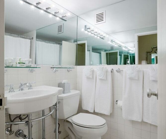 Отель State Plaza