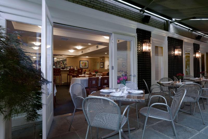 Отель State Plaza