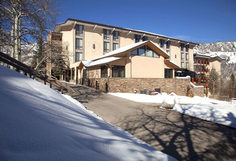 هتل Stonebridge Inn