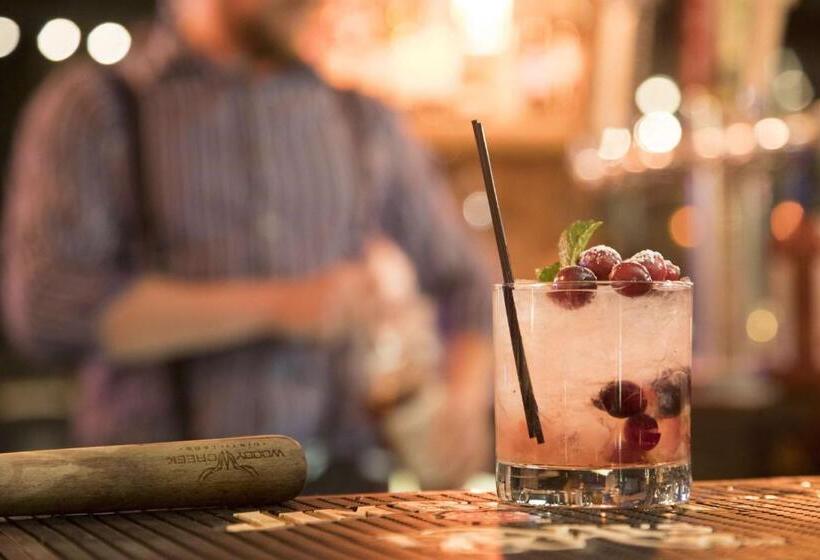 酒店 Stonebridge Inn