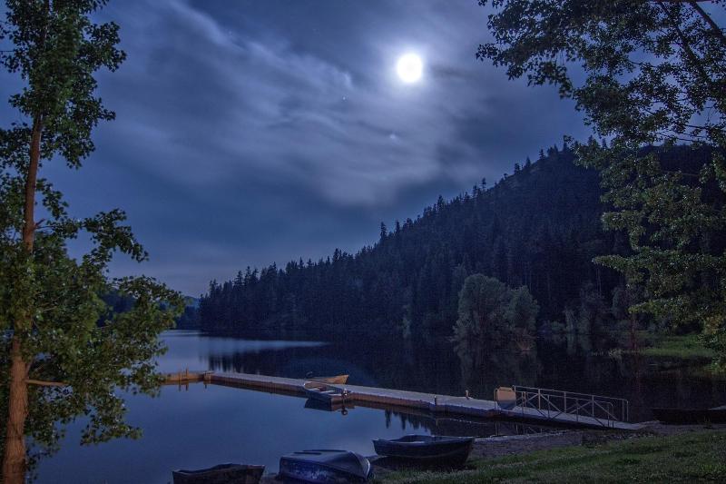 Отель Sun Mountain Lodge