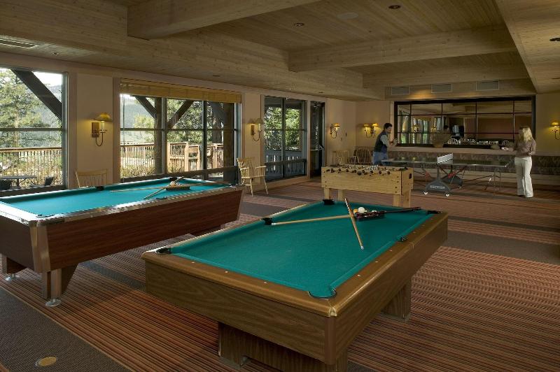 Отель Sun Mountain Lodge