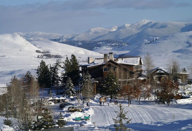 Отель Sun Mountain Lodge