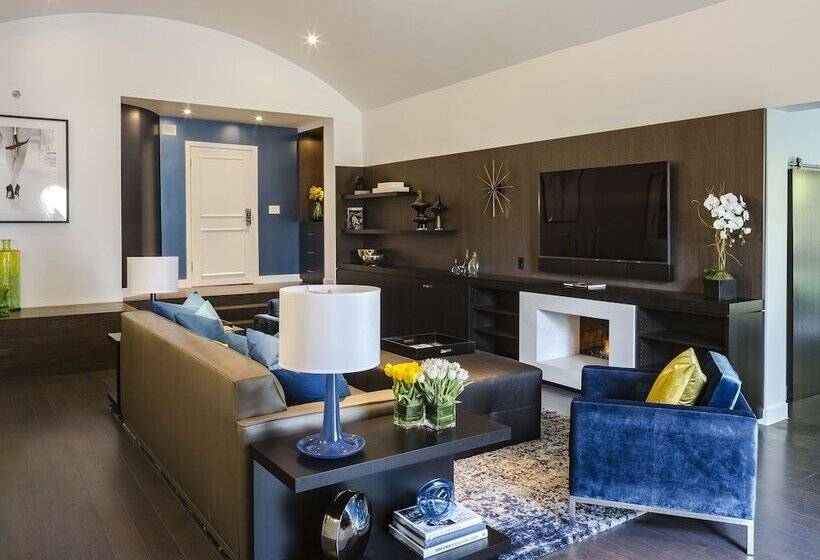 酒店 Sunset Marquis