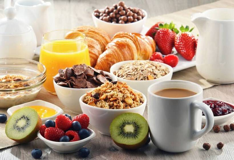 酒店 Sunset Marquis