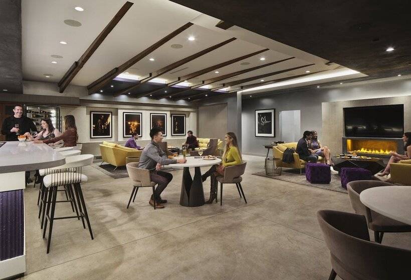 酒店 Sunset Marquis