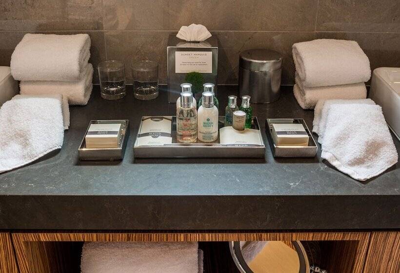 酒店 Sunset Marquis