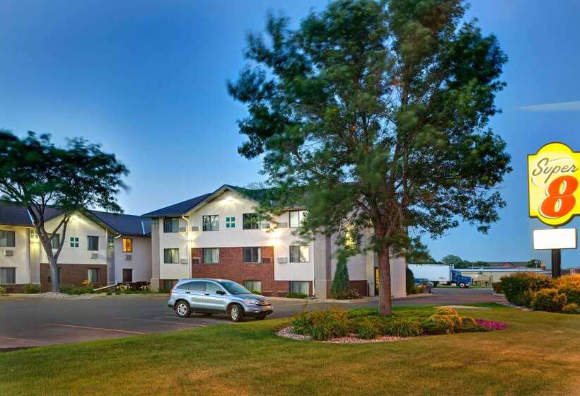 فندق Super 8 By Wyndham Aberdeen East