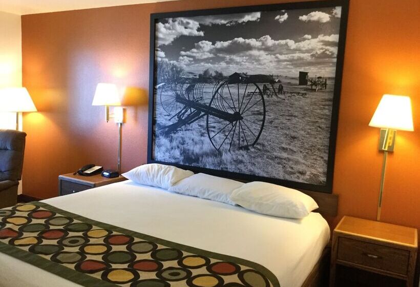 فندق Super 8 By Wyndham Aberdeen East