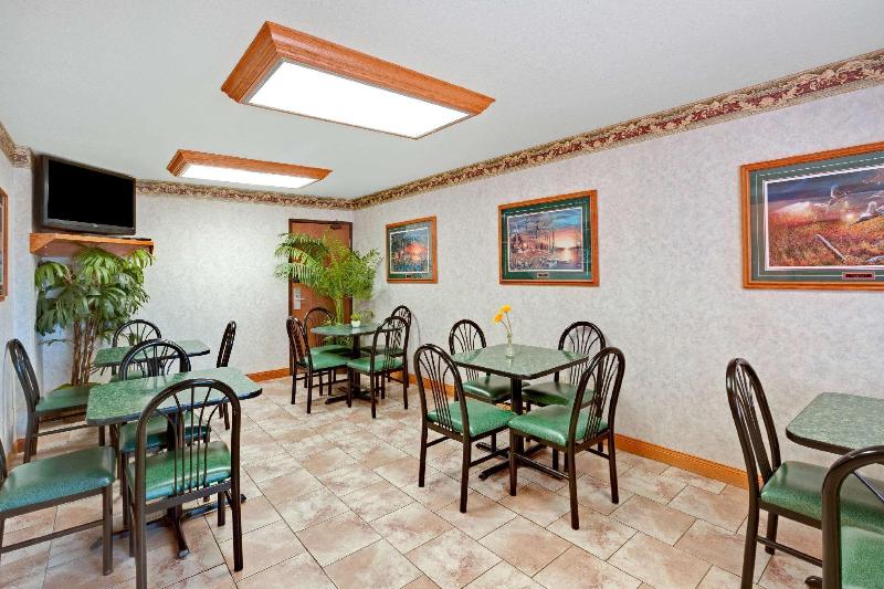 فندق Super 8 By Wyndham Aberdeen East