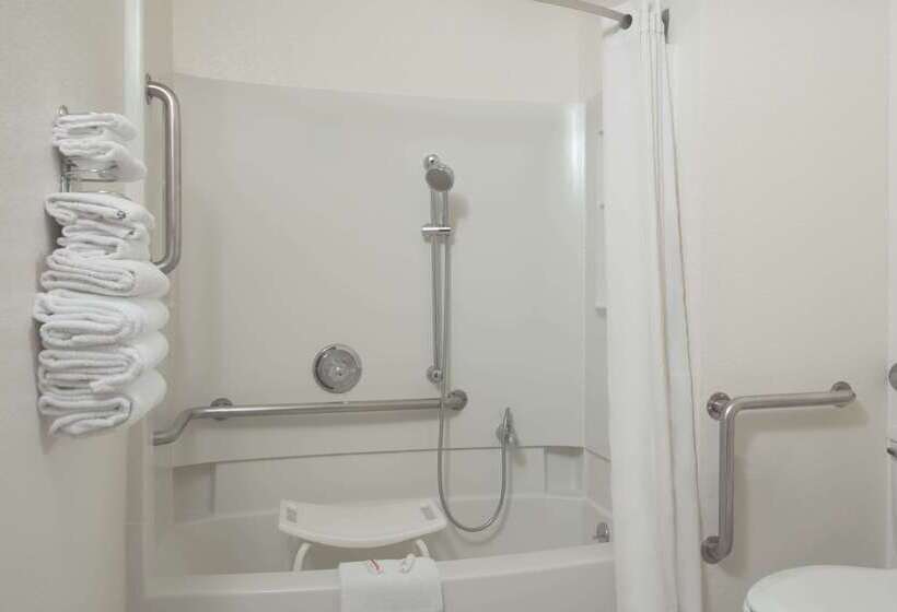 Отель Super 8 By Wyndham Billings