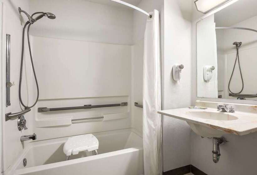 ホテル Super 8 By Wyndham Brookville