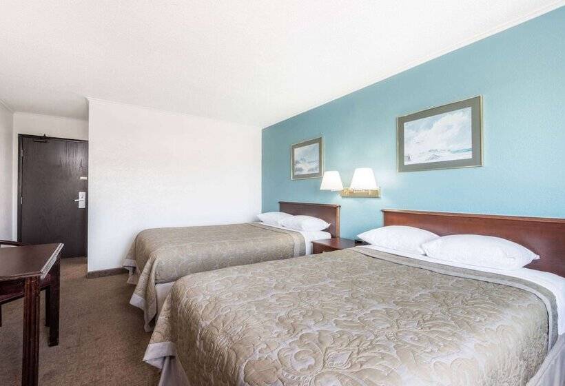 ホテル Super 8 By Wyndham Brookville