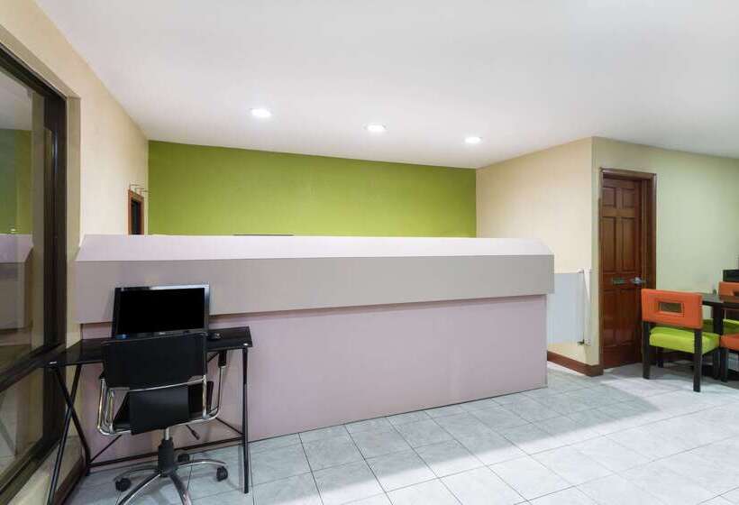 酒店 Super 8 By Wyndham Brunswick/st Simons Island Area