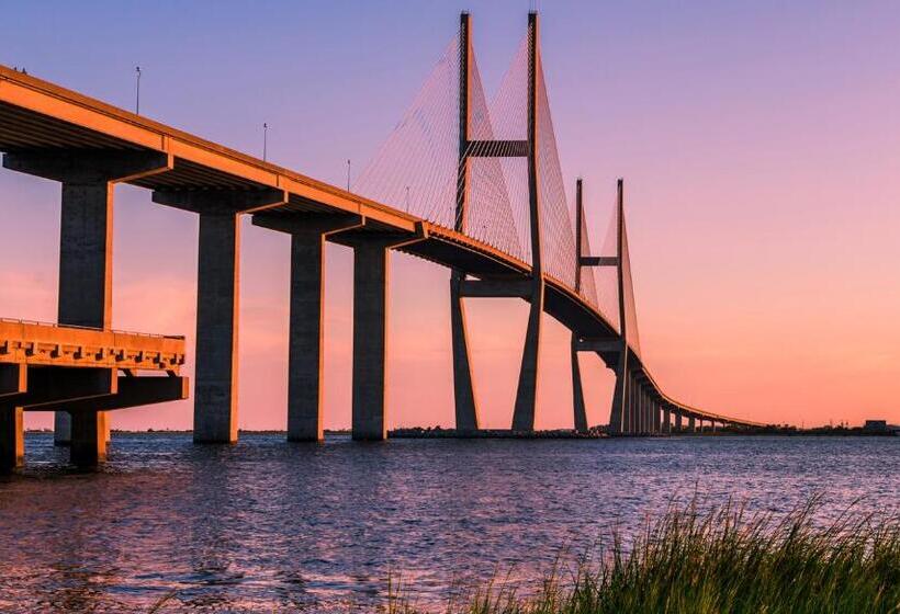 酒店 Super 8 By Wyndham Brunswick/st Simons Island Area