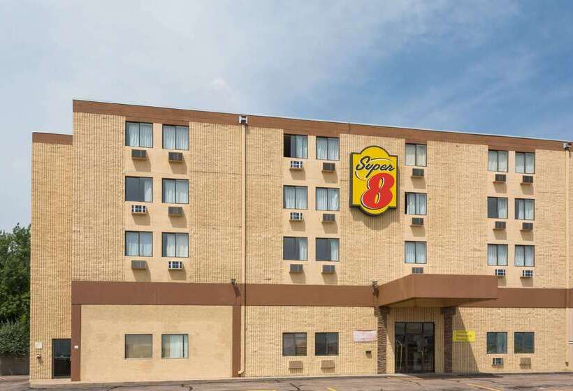 Отель Super 8 By Wyndham Colo. Sprs. Garden Of The Gods