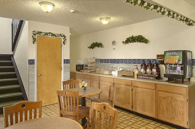 فندق Super 8 By Wyndham Gallup