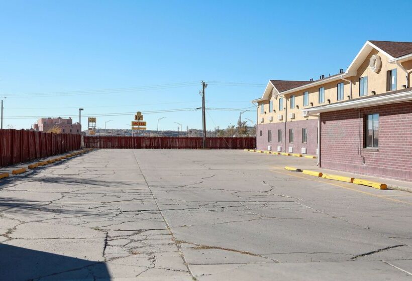 酒店 Super 8 By Wyndham Gallup