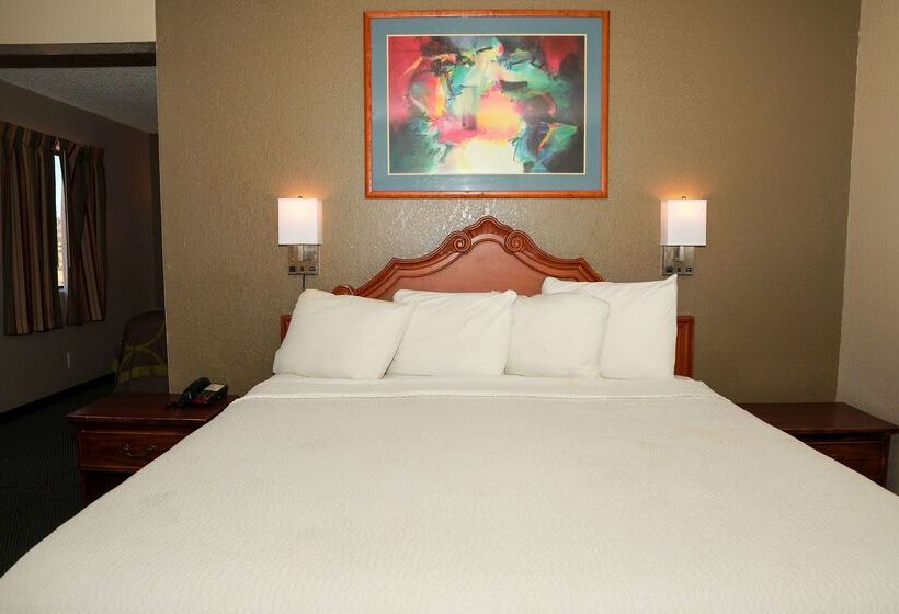 فندق Super 8 By Wyndham Gallup