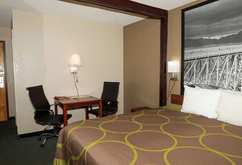 فندق Super 8 By Wyndham Gallup