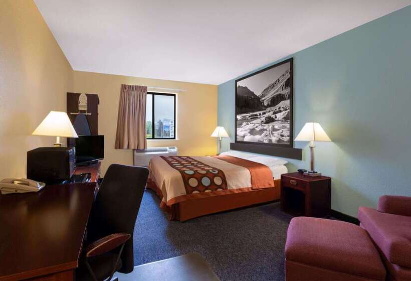 هتل Super 8 By Wyndham Helena