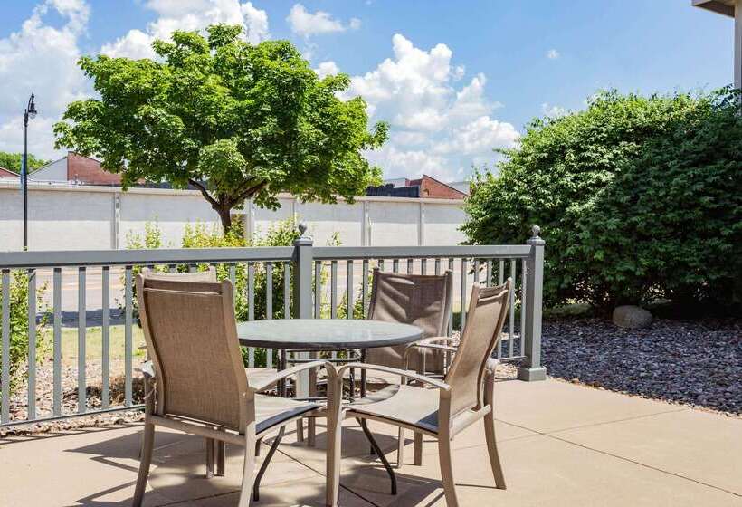 酒店 Super 8 By Wyndham La Crosse