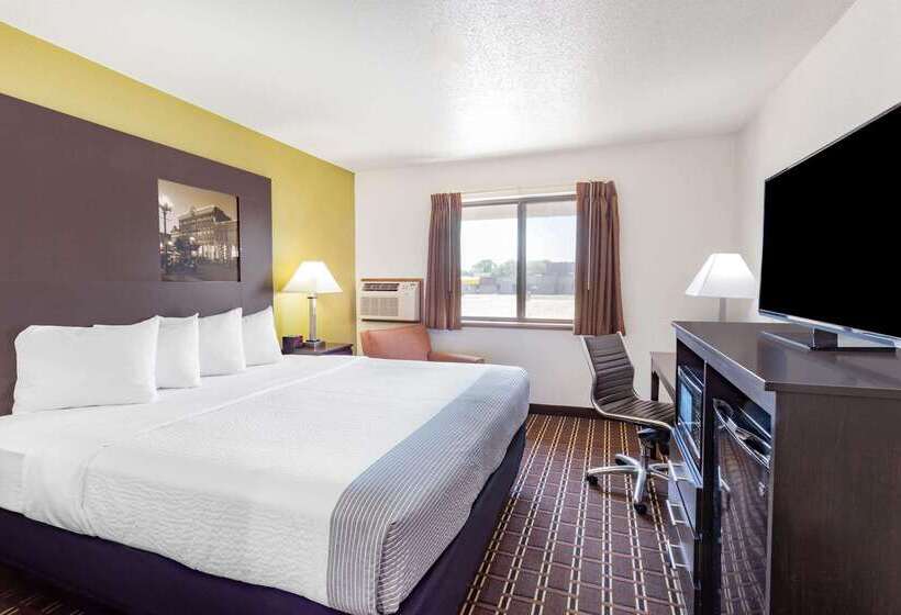 酒店 Super 8 By Wyndham La Crosse