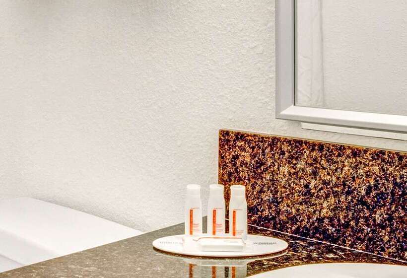 호텔 Super 8 By Wyndham Las Vegas Nellis Afb Area