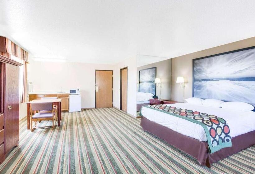 Отель Super 8 By Wyndham Mitchell