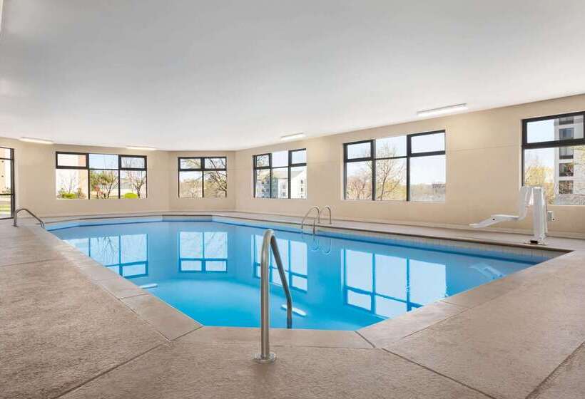 בית מלון כפרי Luxe Studios