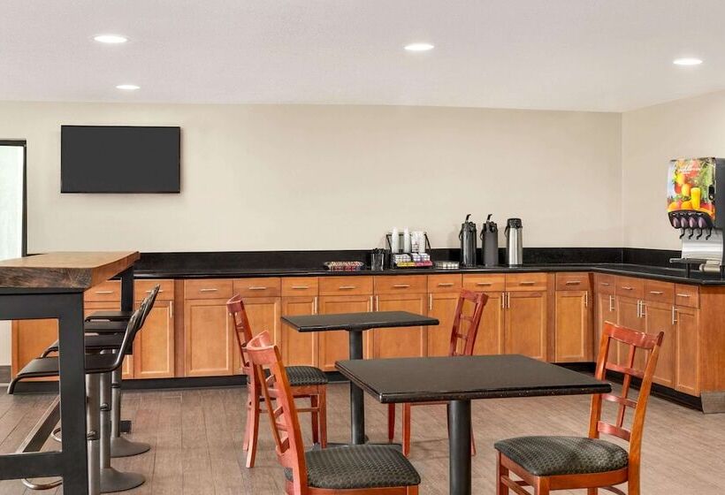 فندق Luxe Studios