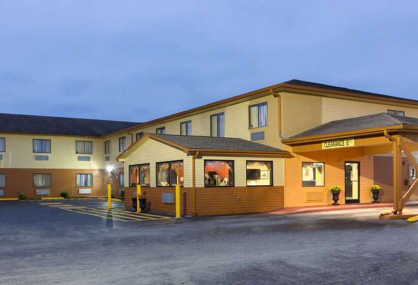 فندق Super 8 By Wyndham Richmond