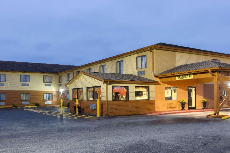 فندق Super 8 By Wyndham Richmond