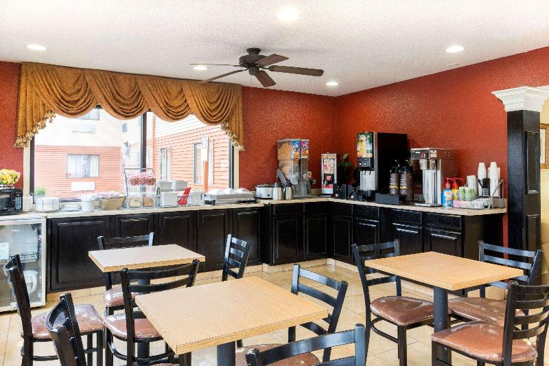 فندق Super 8 By Wyndham Richmond