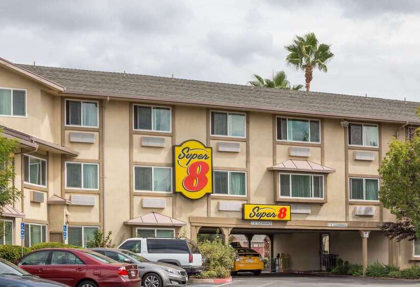 酒店 Super 8 By Wyndham Sacramento
