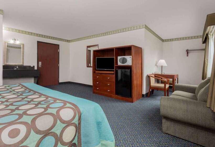 فندق Super 8 By Wyndham Sacramento