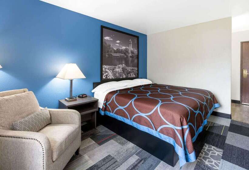 فندق Super 8 By Wyndham Spokane Valley