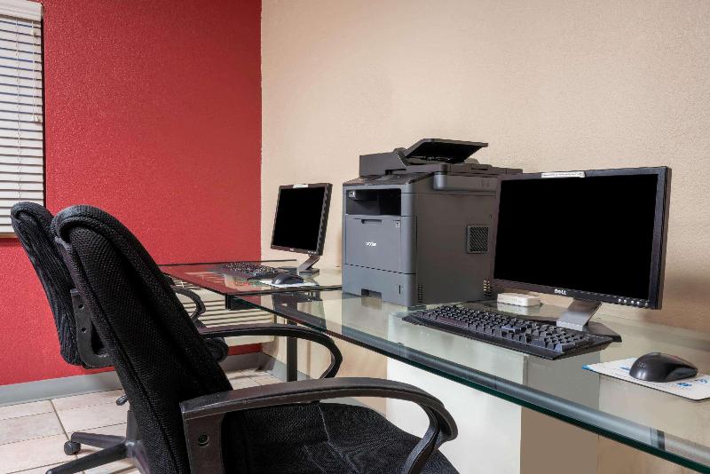 فندق Super 8 By Wyndham Spokane Valley