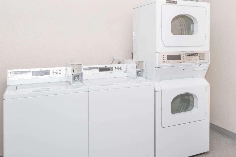 فندق Super 8 By Wyndham Spokane Valley