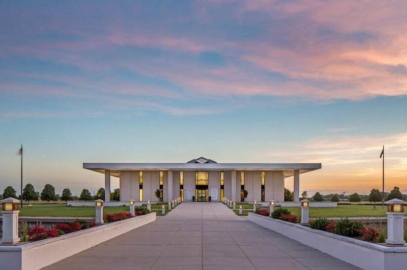 Surestay Plus Hotel By Best Western Grand Island