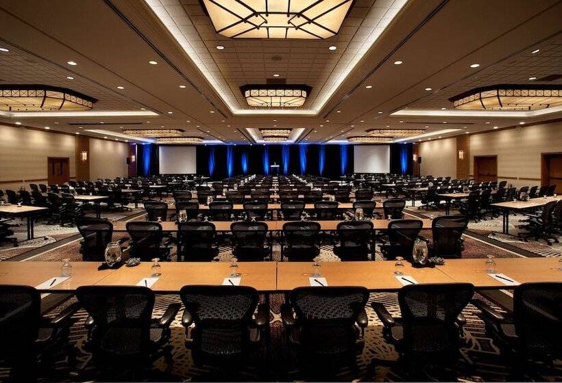 هتل Tempe Mission Palms, A Destination By Hyatt