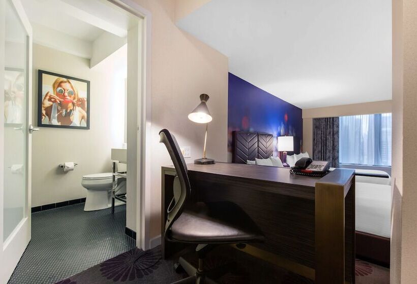 The Chicago Hotel Collection Magnificent Mile