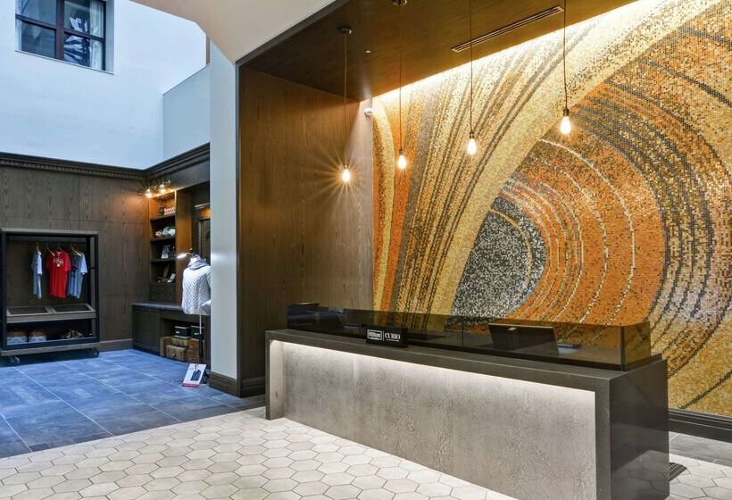 The Cincinnatian Hotel Curio Collection By Hilton