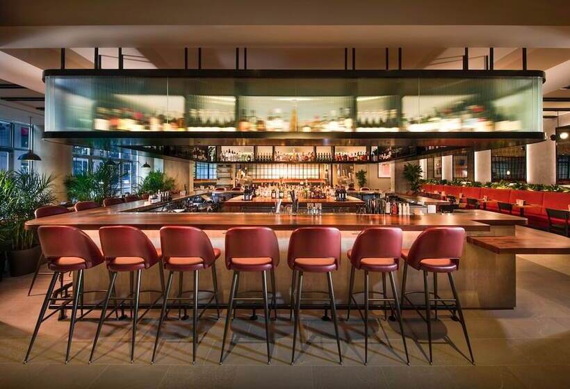 酒店 The Colonnade