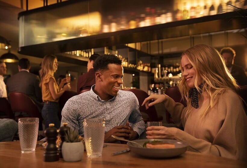 酒店 The Colonnade