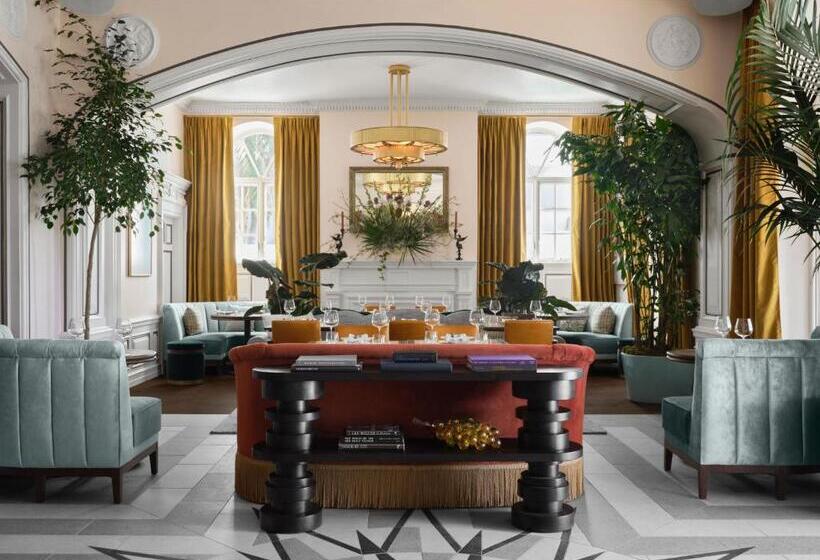 Отель The Georgian